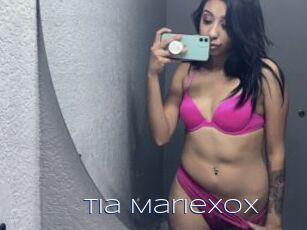 Tia_Mariexox Blue Hot