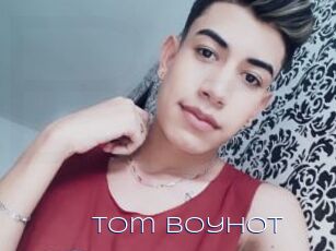 Tom_boyhot