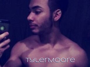 Tyler_Moore