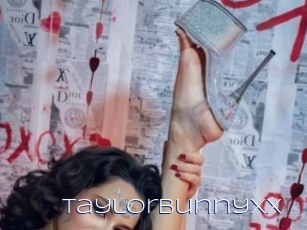 Taylorbunnyxx