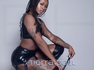 Tierra_doll