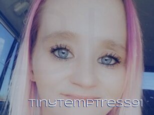 Tinytemptress91