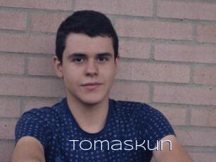 tomaskun Blue Hot