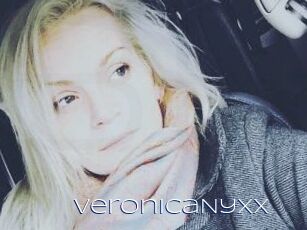 VeronicaNyxx