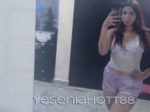 Yeseniahott88