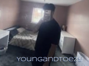 Youngandtoezy